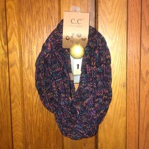 NWT - C.C. Exclusives infinity scarf